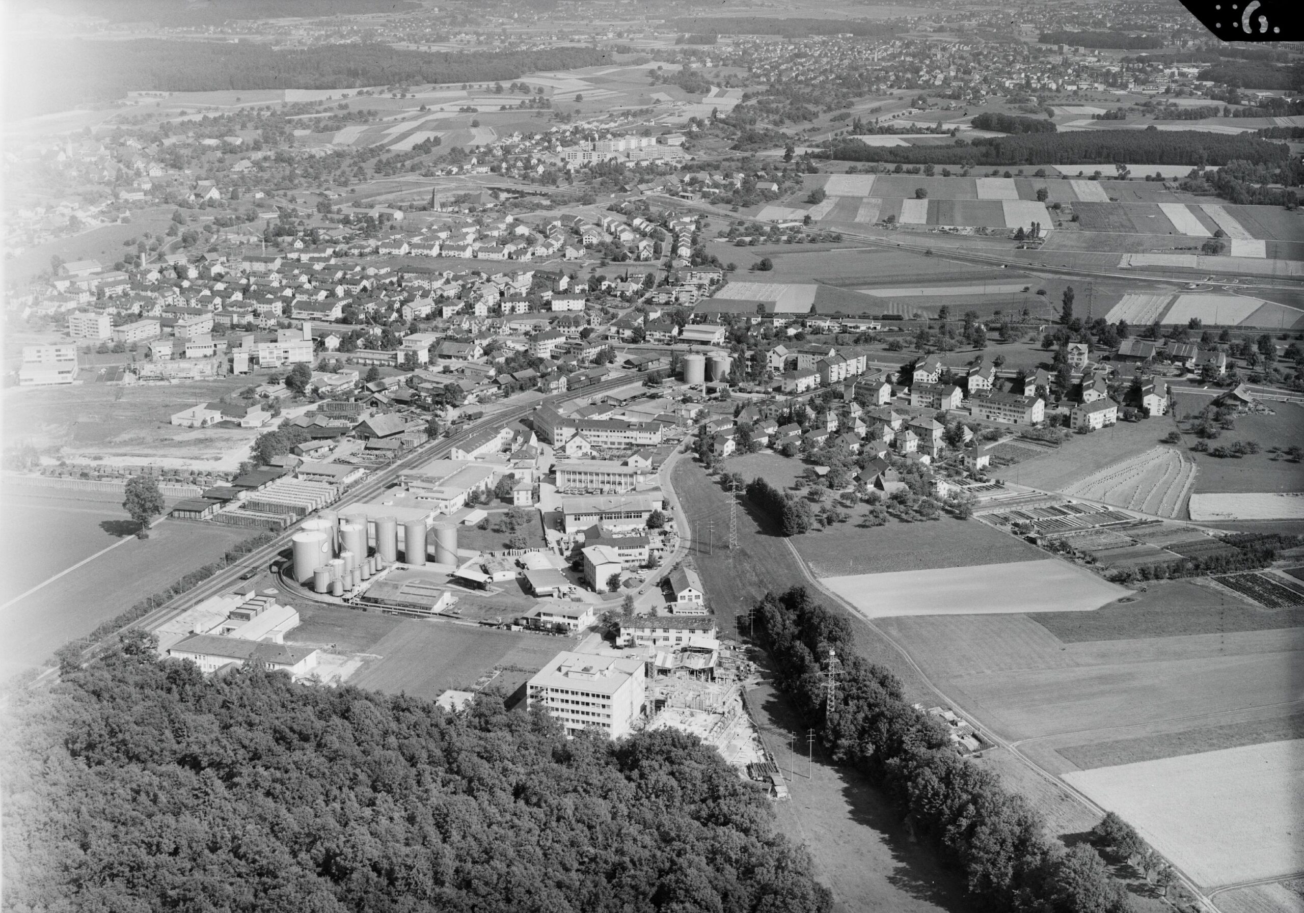 Stadtentwicklung Glattbrugg Bahnhof Luftbild
